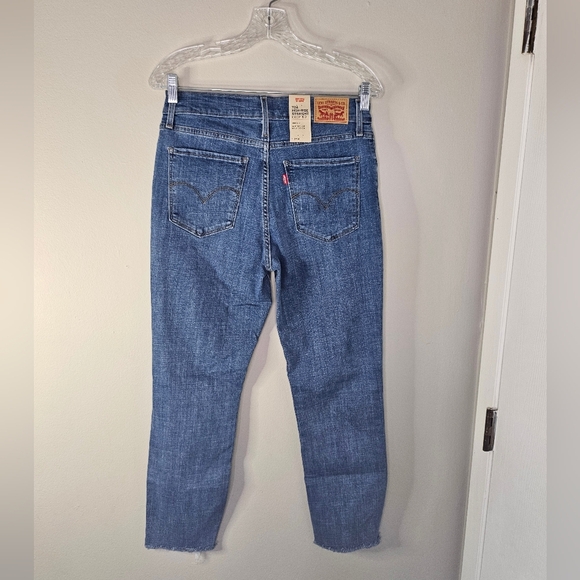 Levi 724 High Rise Straight Cropped Jeans NWT - Picture 8 of 14